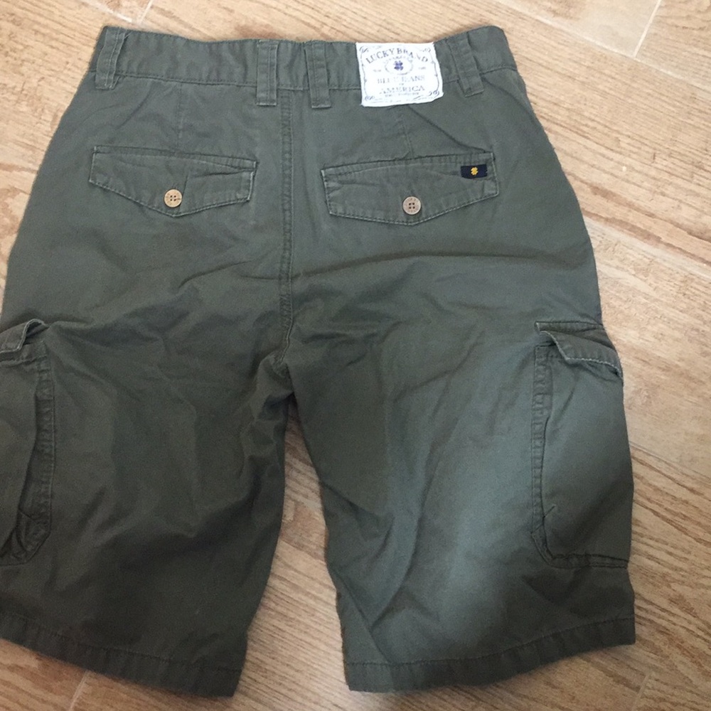 Shorts - Picture 4 of 6